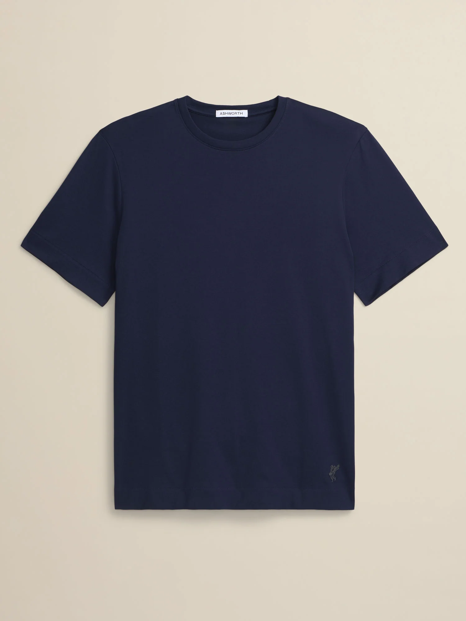 Dylan Tee